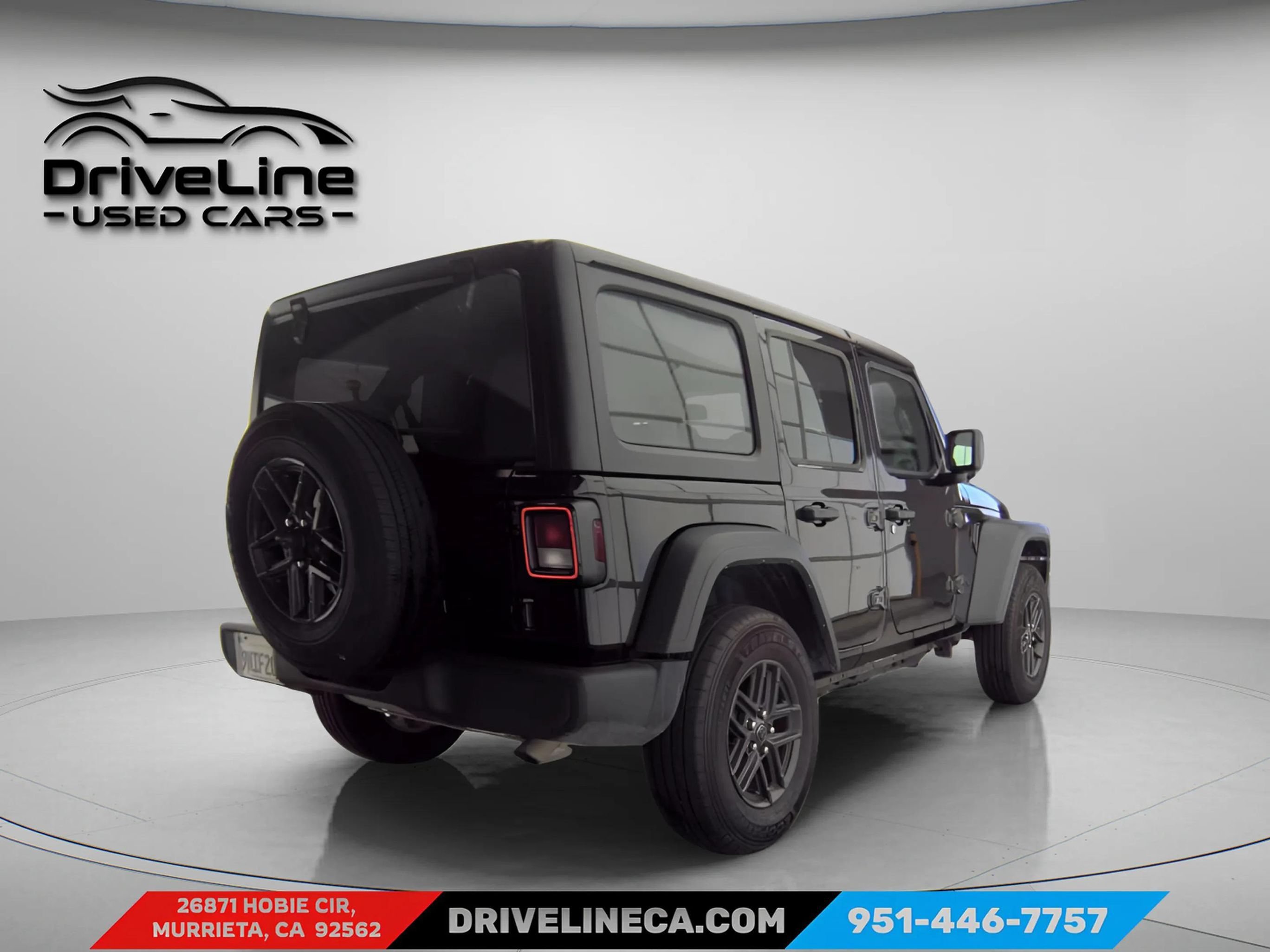 Used 2025 Jeep Wrangler Unlimited Sport AWD/4WD image 2