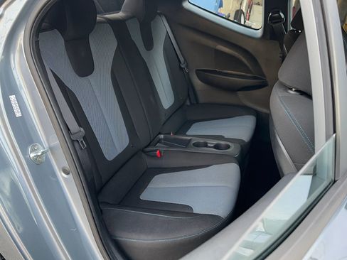 Used 2019 Hyundai Veloster 2.0 image 14