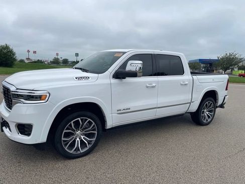 Used 2025 RAM 1500 Tungsten w/ Trailer Tow Group AWD/4WD image 6