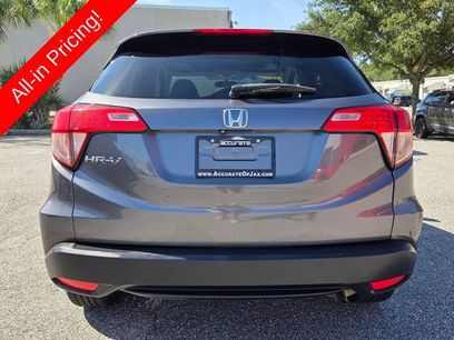 Used 2017 Honda HR-V EX
