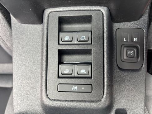 Used 2025 Ford Bronco Big Bend image 7