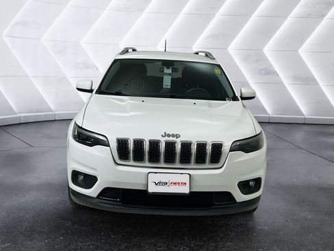 Used 2019 Jeep Cherokee Latitude w/ Popular Appearance Group image 2