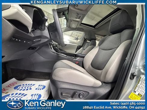 Used 2025 Toyota RAV4 XLE w/ Convenience Package AWD/4WD image 20