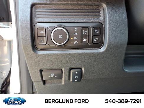 New 2026 Ford F350 Platinum AWD/4WD image 14