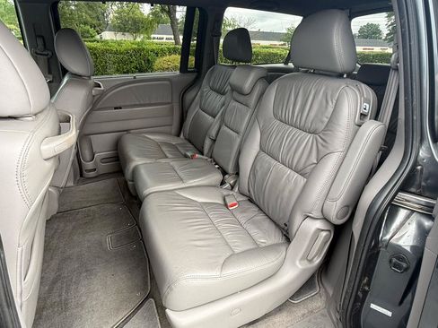 Used 2010 Honda Odyssey EX-L image 11