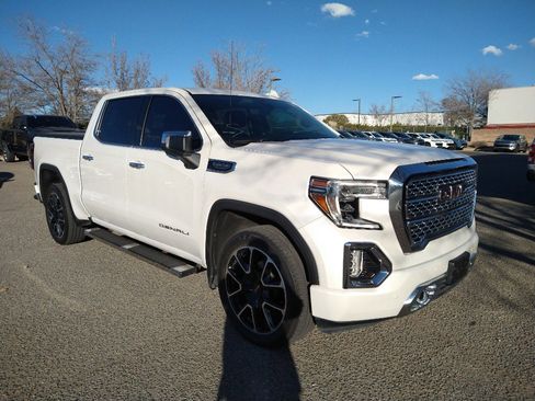 Used 2019 GMC Sierra 1500 Denali w/ Technology Package image 9