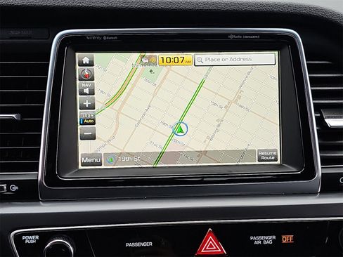 Used 2019 Hyundai Sonata Limited image 21