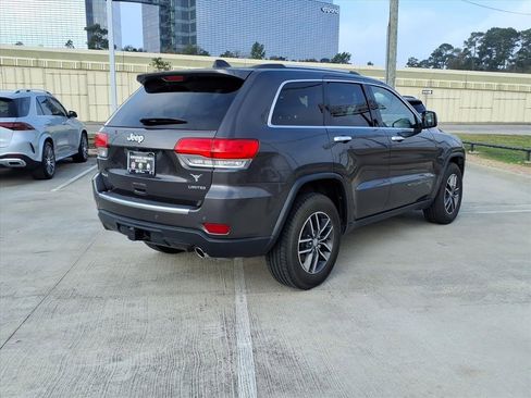 Used 2017 Jeep Grand Cherokee Limited w/ Trailer Tow Group IV image 7