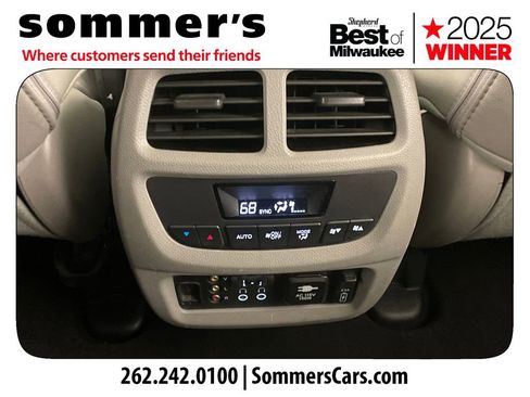 Used 2016 Honda Pilot Touring image 24