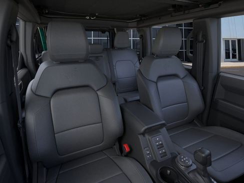 New 2025 Ford Bronco Badlands w/ Sasquatch Package image 10