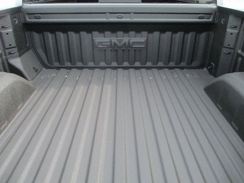 New 2026 GMC Sierra 1500 SLT w/ SLT Premium Plus Package image 6