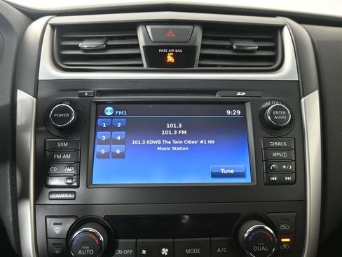 Used 2016 Nissan Altima 2.5 SV w/ Convenience Package image 27