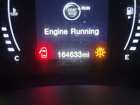 Used 2018 Jeep Renegade Latitude image 19