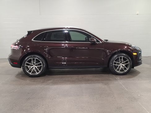 New 2026 Porsche Macan image 8