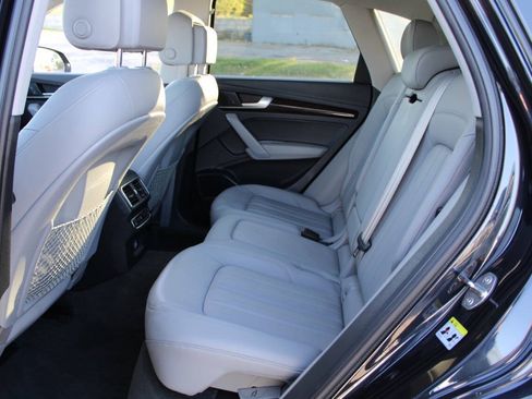 Used 2018 Audi Q5 2.0T Premium Plus w/ Premium Plus Package AWD/4WD image 15