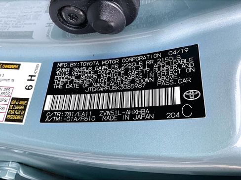 Used 2019 Toyota Prius Limited image 30