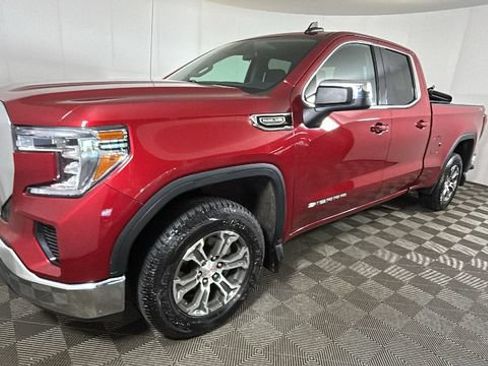 Used 2019 GMC Sierra 1500 SLE w/ SLE Value Package AWD/4WD image 6
