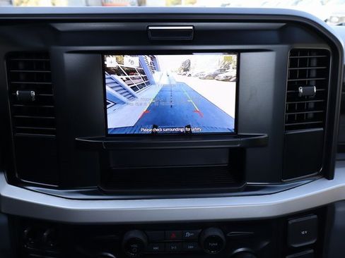 New 2026 Ford F250 XL w/ XL Chrome Package image 7