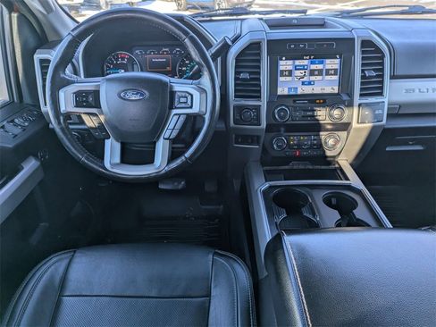 Used 2019 Ford F250 Lariat w/ Lariat Ultimate Package image 17