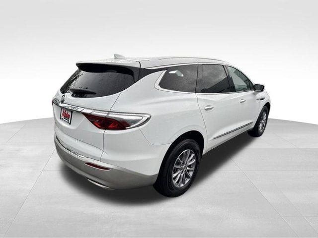 Used 2024 Buick Enclave Essence FWD image 4