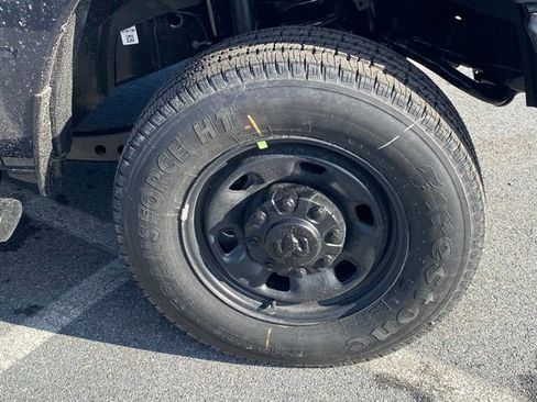 New 2026 RAM 2500 Tradesman image 10