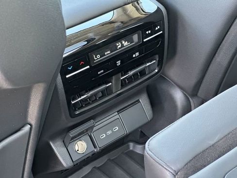 New 2025 Acura MDX FWD image 36