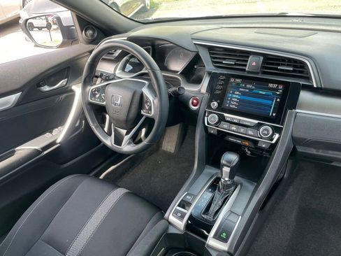 Used 2020 Honda Civic EX image 11