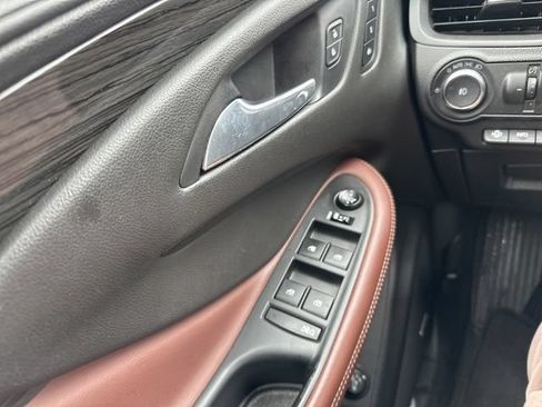 Used 2017 Buick Envision Premium w/ Driver Confidence Package AWD/4WD image 44