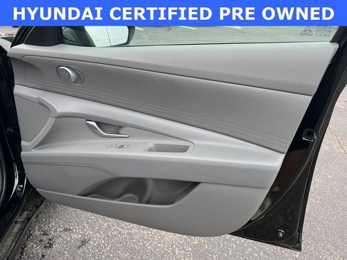 Certified 2025 Hyundai Elantra Blue image 14