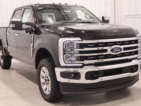 New 2026 Ford F350 King Ranch w/ Chrome Package AWD/4WD image 2