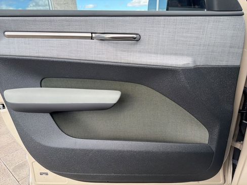 New 2026 Volvo EX30 Cross Country Ultra w/ Protection Package Premier image 47