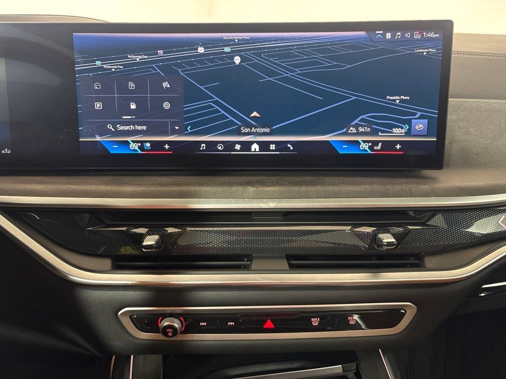 Certified 2026 BMW X7 xDrive40i AWD/4WD image 9