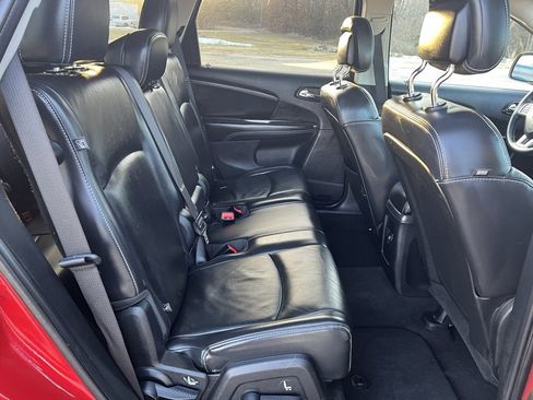 Used 2015 Dodge Journey Crossroad w/ Flexible Seating Group image 15
