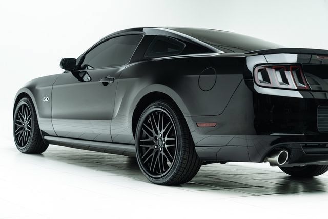 Used 2013 Ford Mustang GT RWD image 18