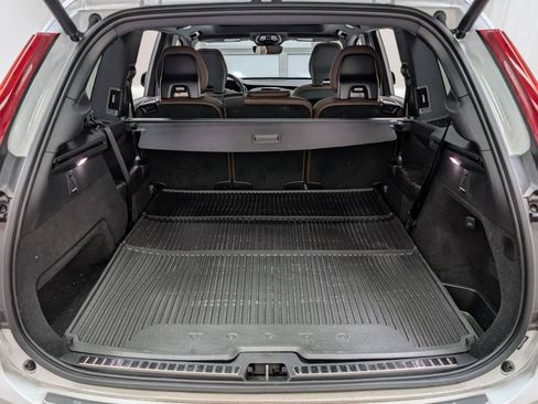 Used 2023 Volvo XC90 T8 Plus w/ Protection Package Premier AWD/4WD image 24