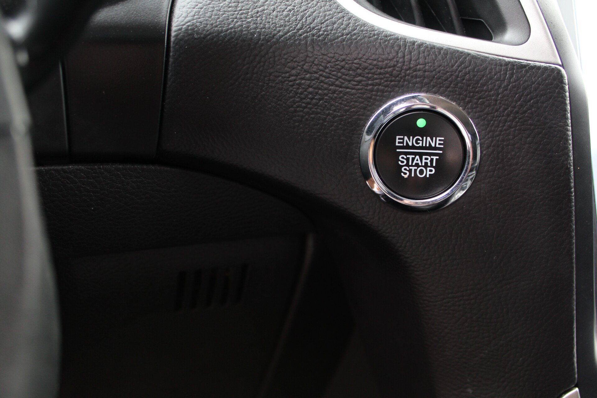 Used 2022 Ford Edge SEL AWD/4WD image 36