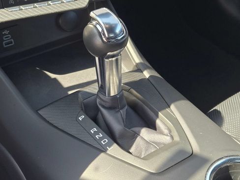 Used 2025 Ford Mustang Premium RWD image 33