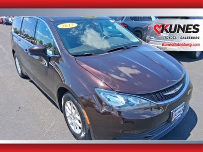 Used 2017 Chrysler Pacifica Touring