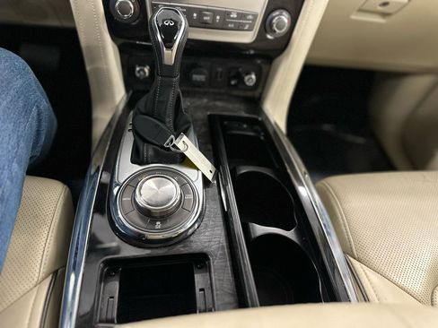 Used 2018 INFINITI QX80 4WD w/ Deluxe Technology Package image 25