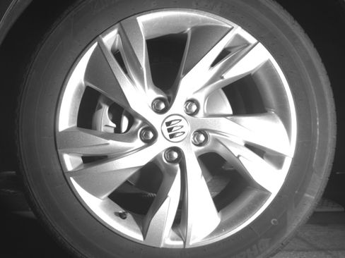Used 2025 Buick Encore GX Preferred AWD/4WD image 12