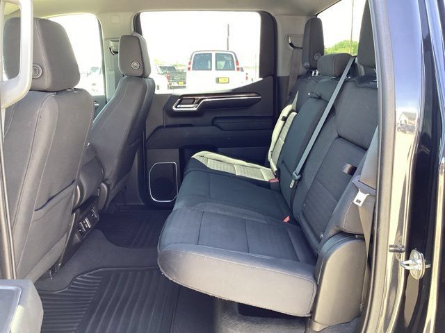 Used 2023 GMC Sierra 1500 Elevation AWD/4WD image 7