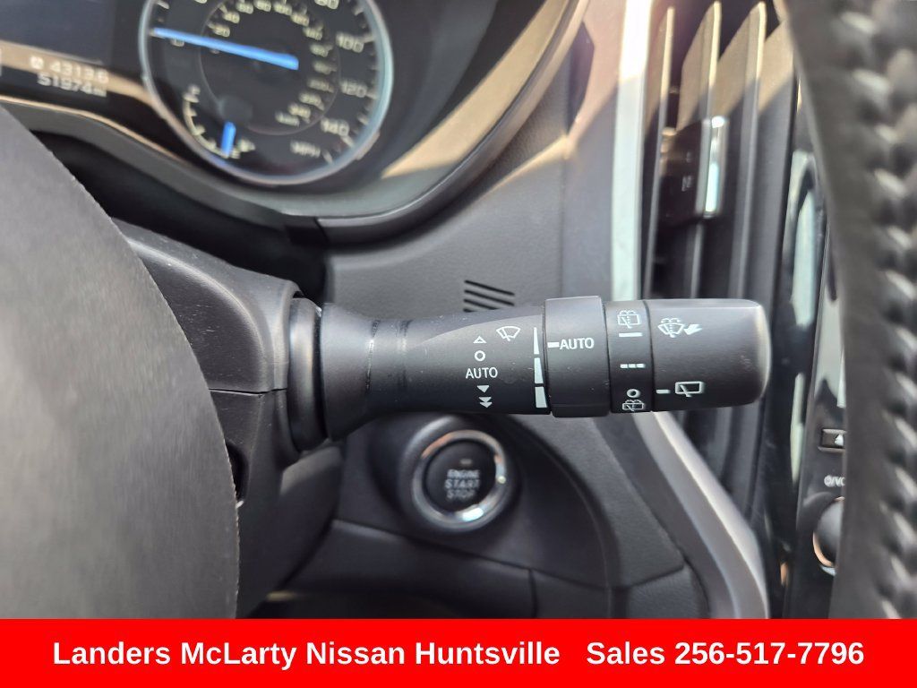 Used 2022 Subaru Ascent Touring AWD/4WD image 28