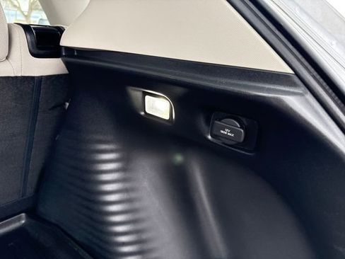 Used 2024 Honda HR-V LX image 45