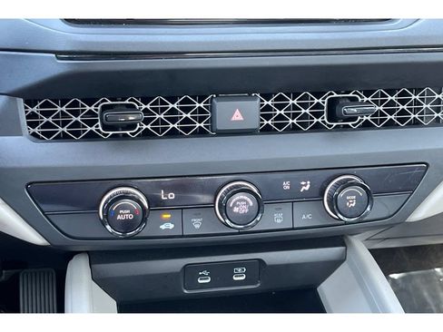 Used 2023 Honda Accord LX image 26