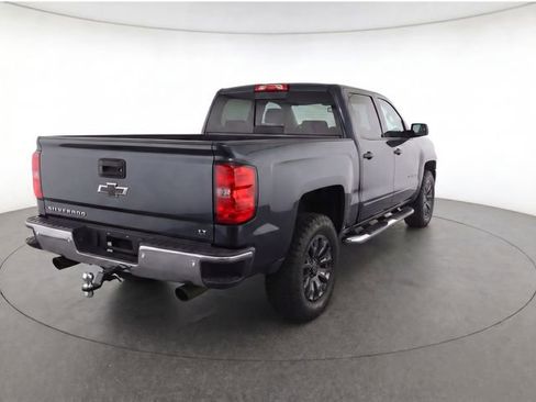 Used 2018 Chevrolet Silverado 1500 LT w/ All Star Edition RWD image 5