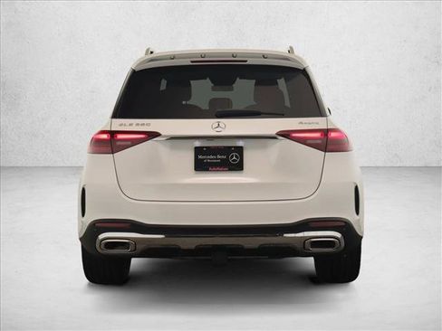 Certified 2025 Mercedes-Benz GLE 580 4MATIC image 6