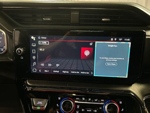 Used 2023 GMC Sierra 1500 AT4X image 17