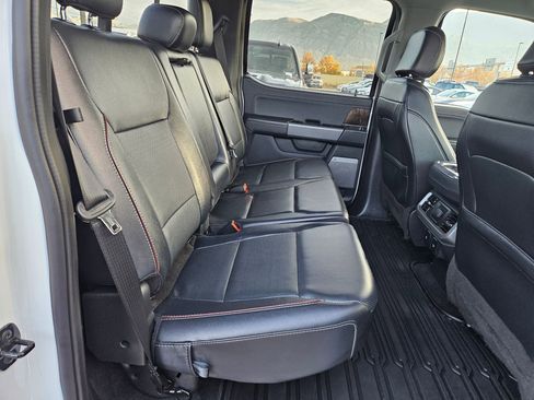 Used 2023 Ford F150 Lariat w/ Trailer Tow Package image 30