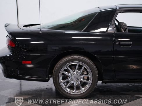 Used 2002 Chevrolet Camaro Z28 w/ SS Performance/Appearance Pkg RWD image 24
