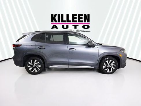 New 2026 Volkswagen Tiguan S image 8